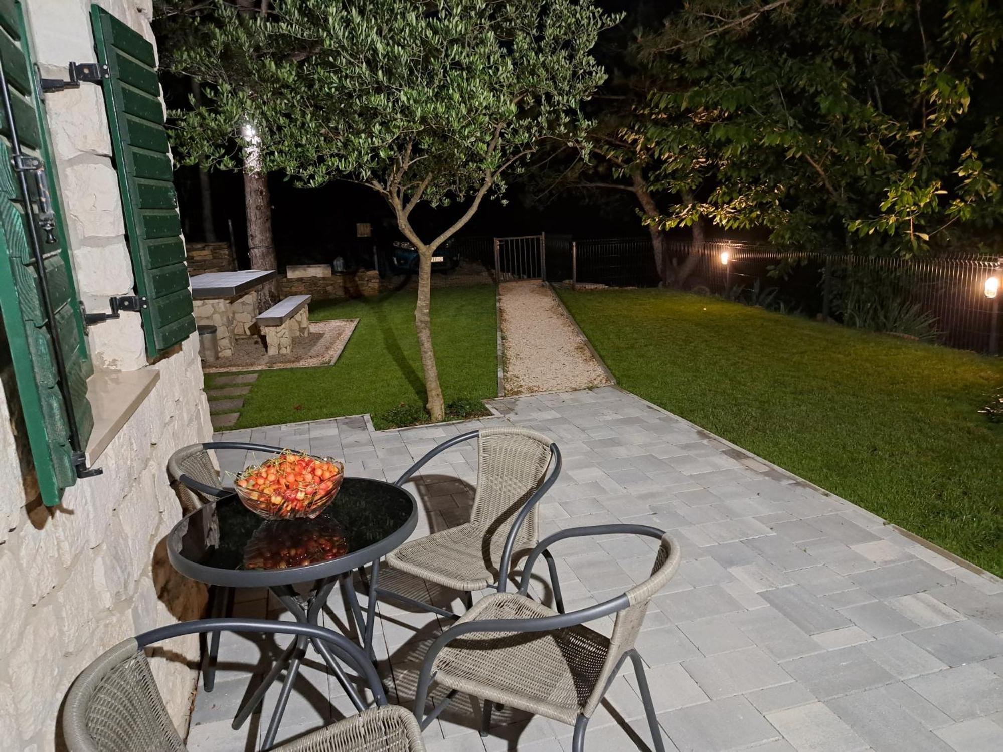 Normabella Holiday Home Tugare Екстериор снимка